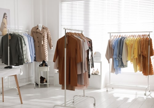 Where to Find Discounts on Pre-Owned Designer Clothing